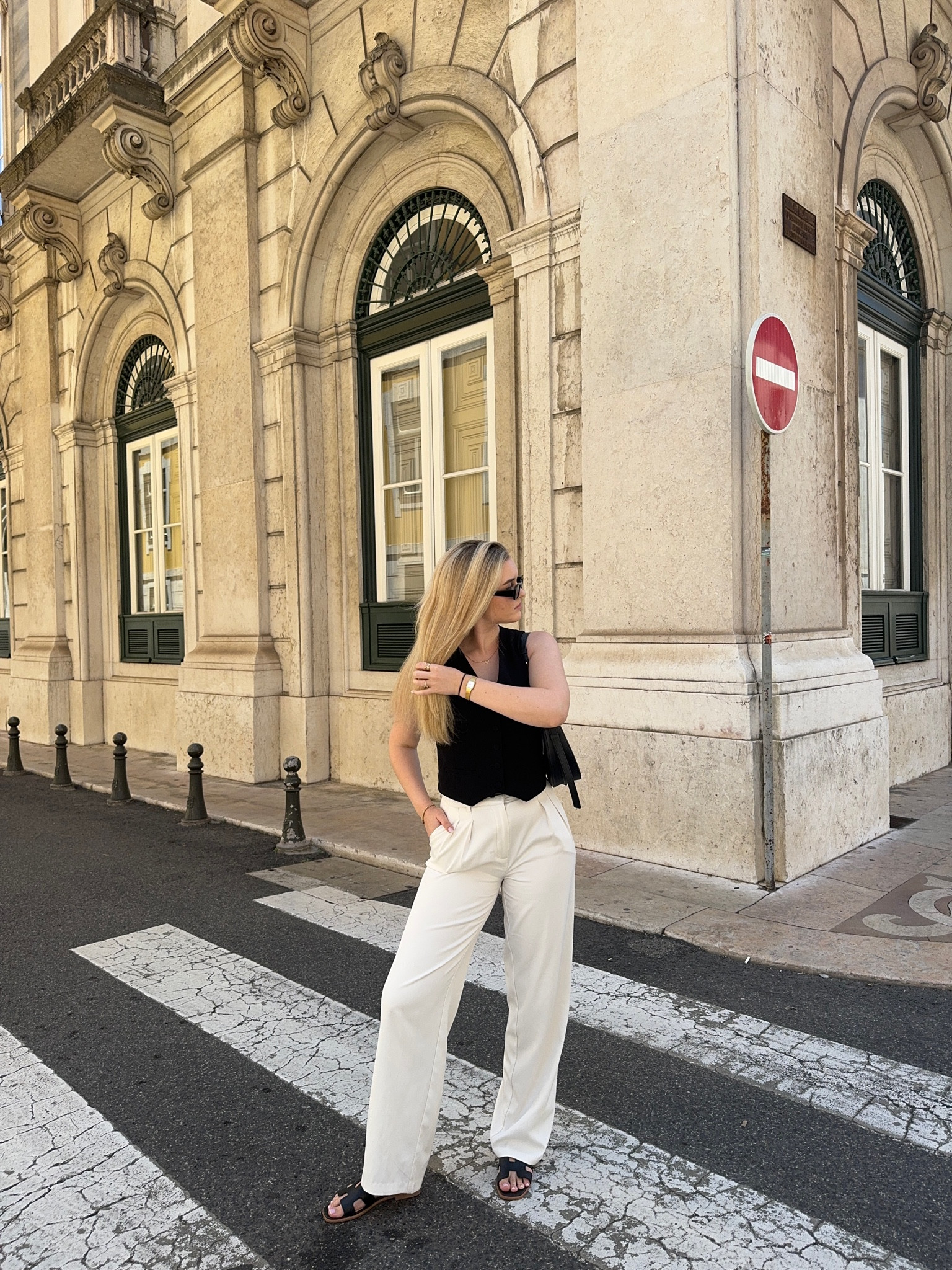 Two tone outfit 🤍🖤

#LTKstyletip #LTKsummer #LTKeurope