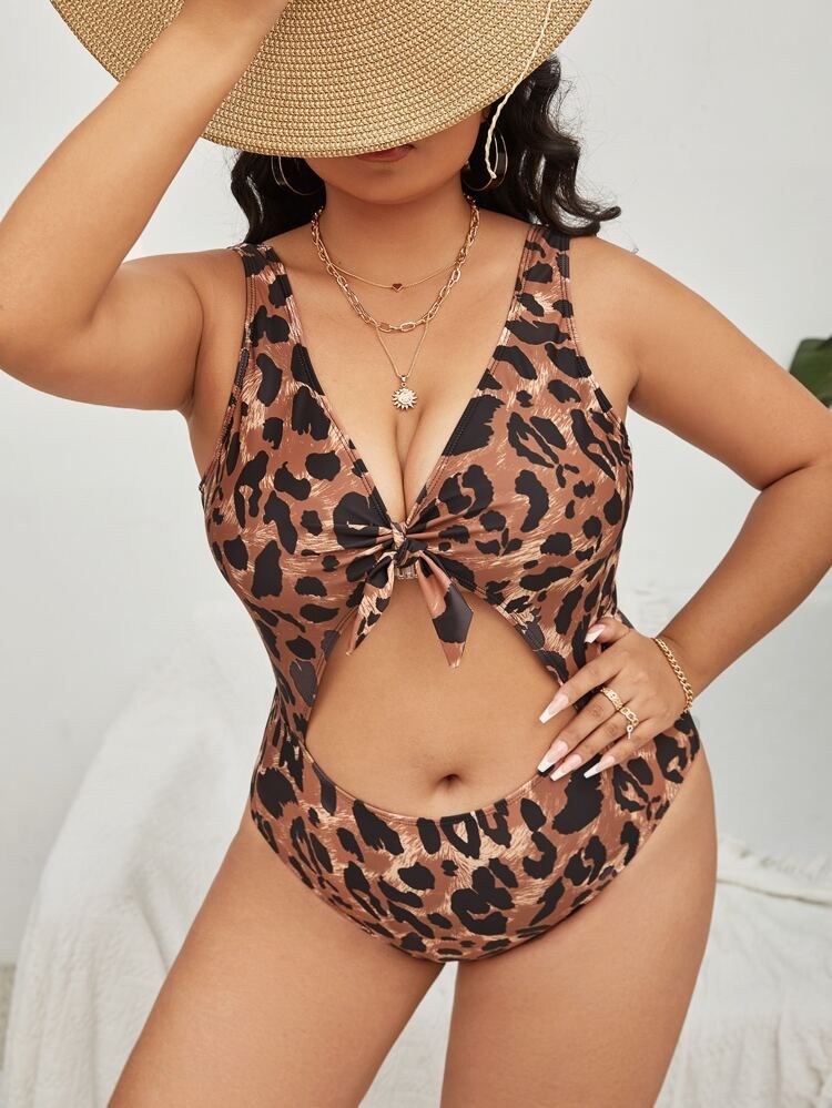 Plus Leopard Cut-out Knot Bust One Piece Swimsuit | SHEIN