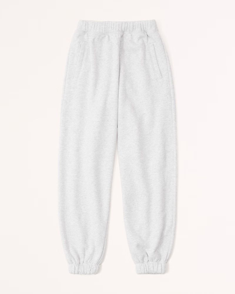 Essential Oversized Sunday Sweatpant | Abercrombie & Fitch (US)