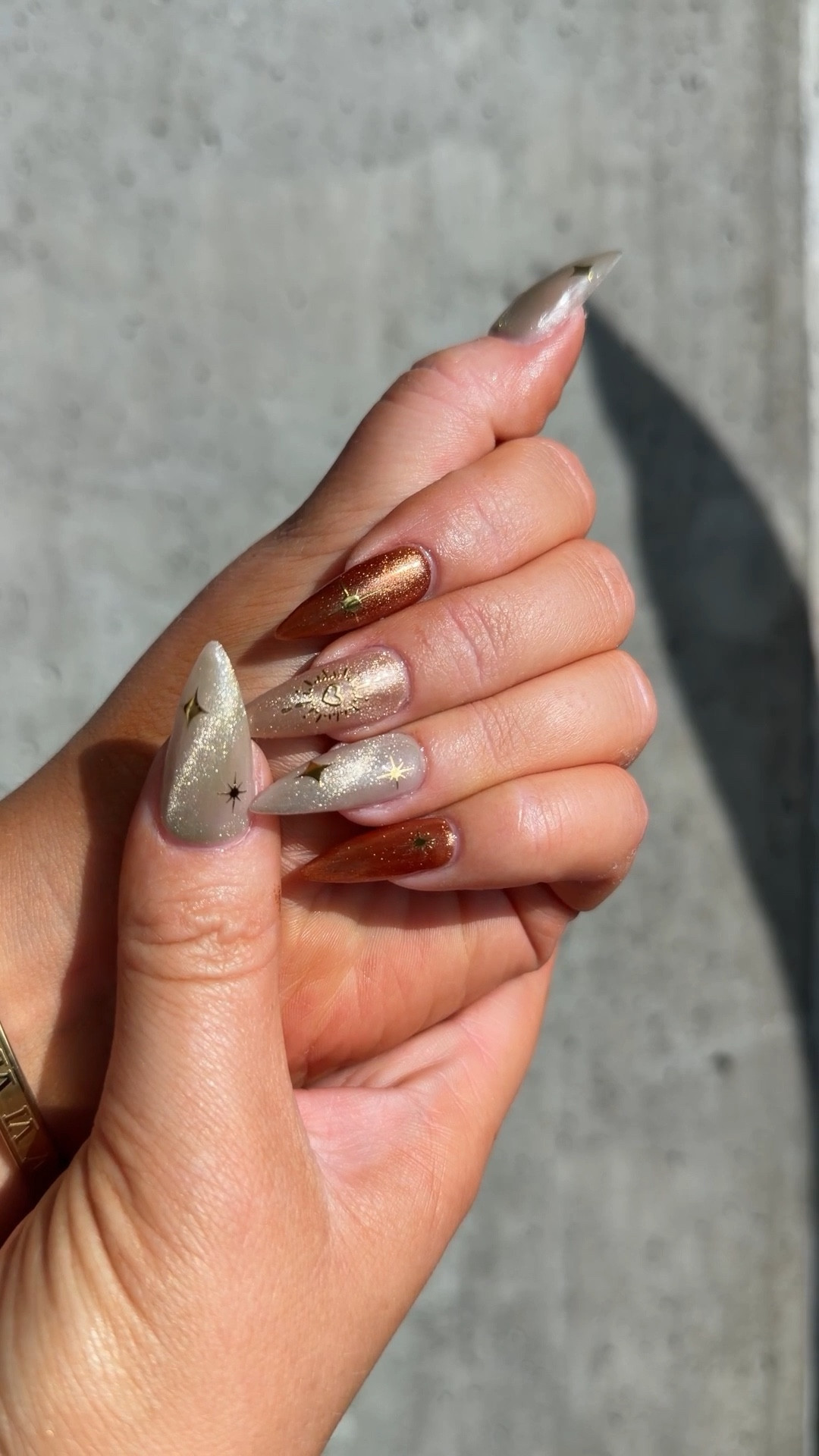 DIY Nail Inspo using cateye polish & stickers!! 