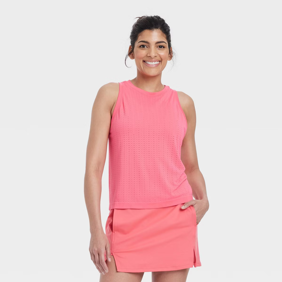 Women's Mesh Seamless Tank Top - All In Motion™ White XL | Target