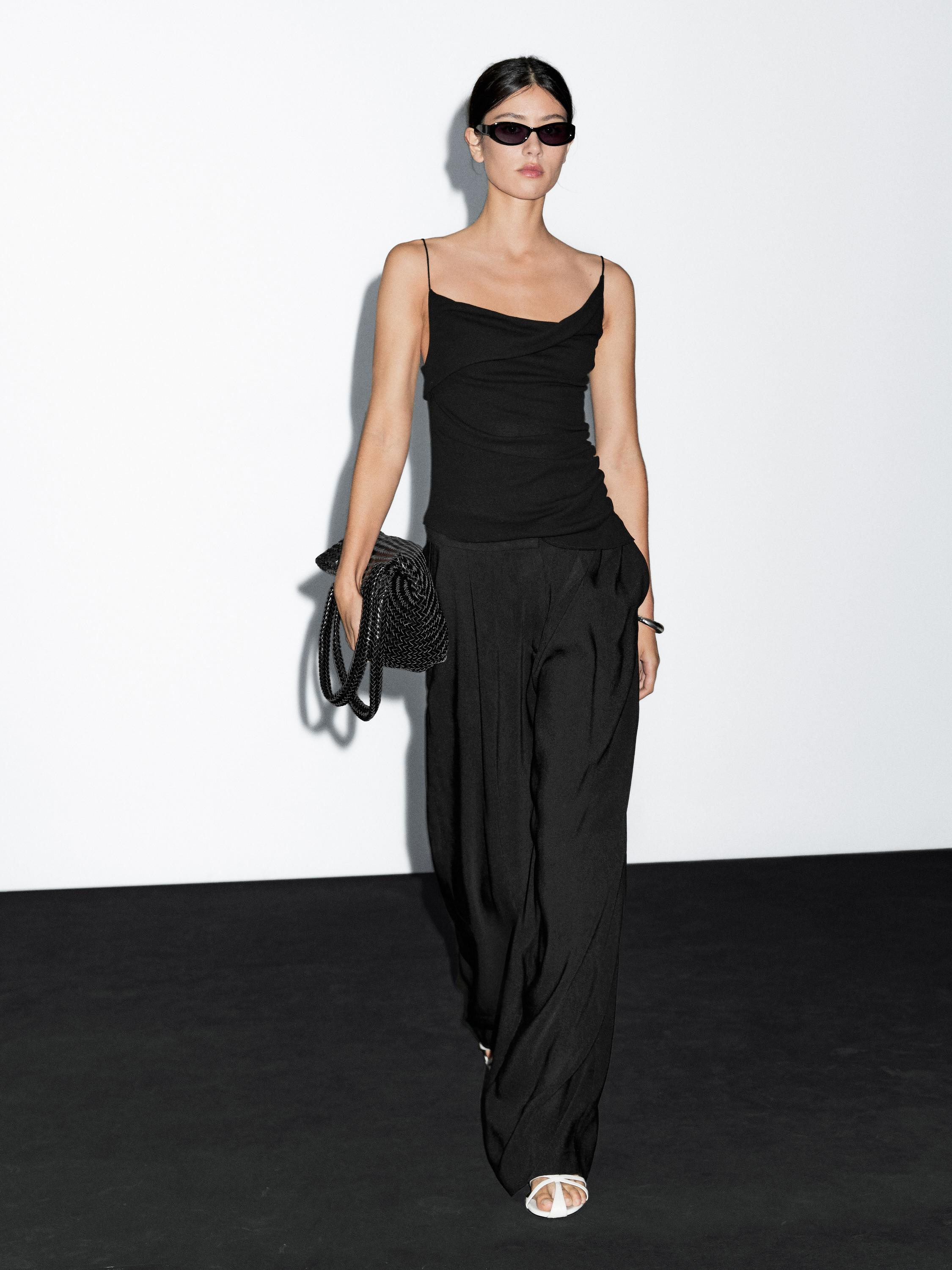 100% cotton top with asymmetric neckline | Massimo Dutti UK