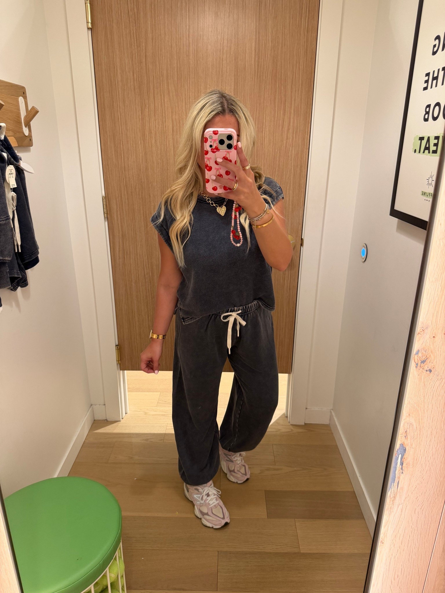 New @Aerie matching set 
Size small
New balance tts