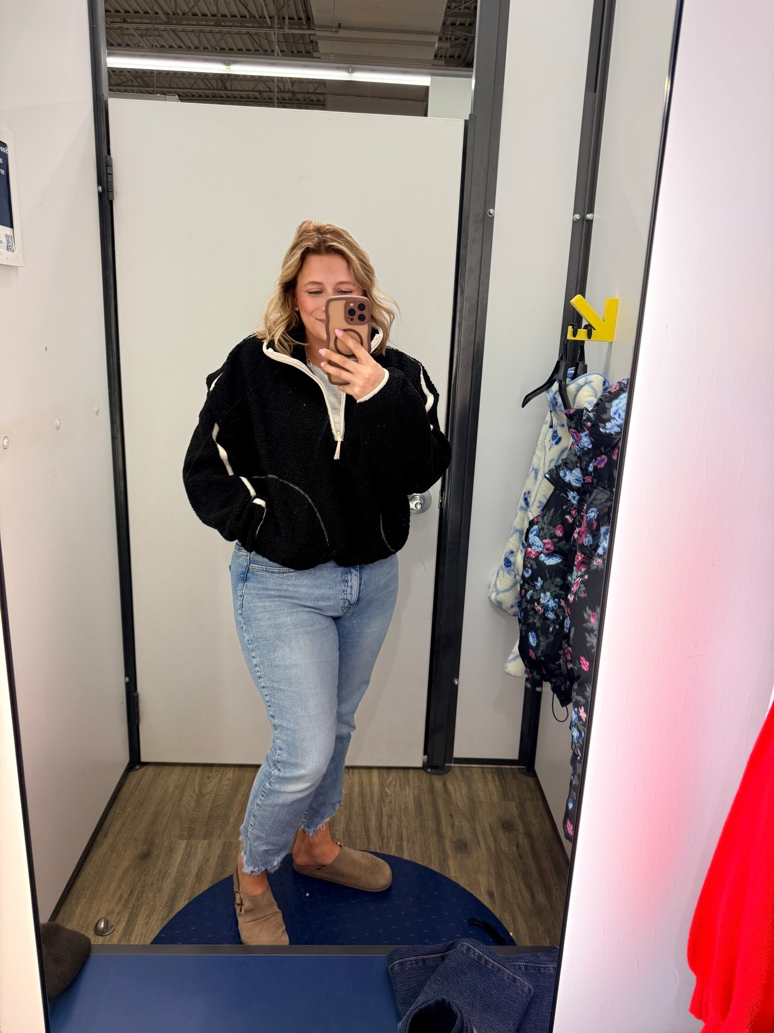 Old navy Sherpa pullover in size L! So cozy and soft and such an affordable addition to anyone’s closet! 

#LTKmomlife #LTKFindsUnder50 #LTKMidsize