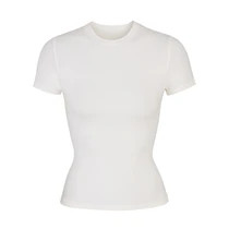 T-SHIRT | SKIMS (US)