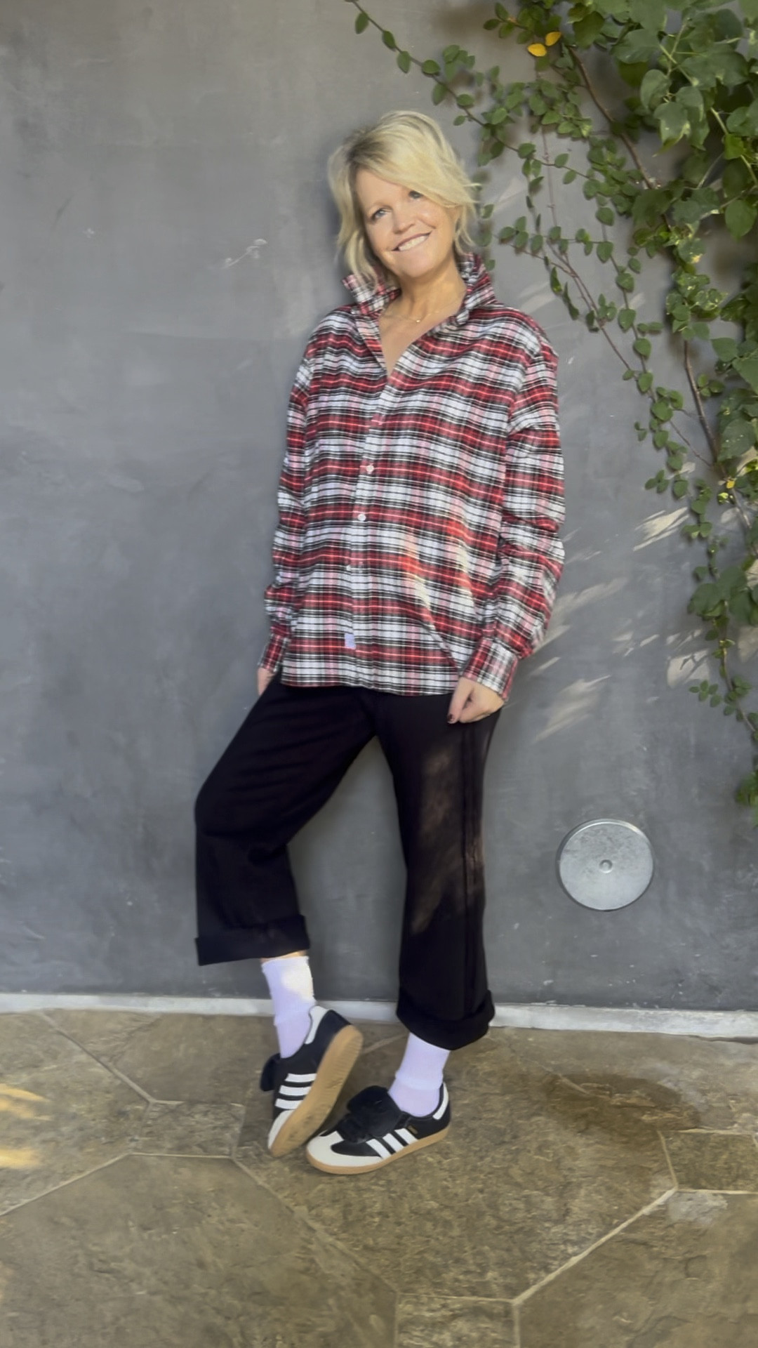 Got this shirt in an XL and I’m so happy with my decision :) 

On sale today 25% off for Boxing Day 

@frankandeileen #FrankandEileenPartner #WearLoveRepeat

@shop.ltk #likedk.it/xx #liketkit

#LTKHoliday #LTKStyleTip #LTKOver40