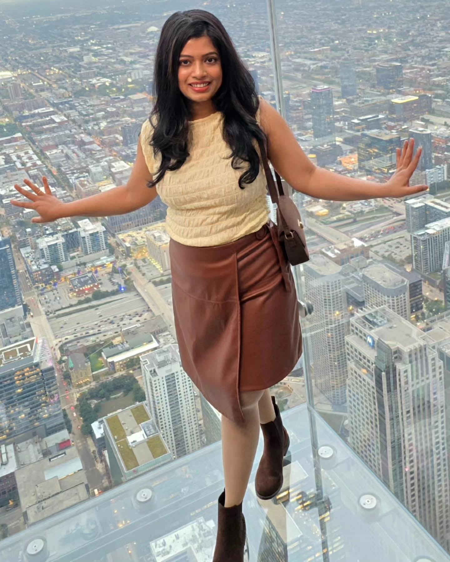 🍂Fall's favorite duo - butter yellow and brown 💛🤎

#primarkfashion #amazonfashionfinds #coloroftheseason 

#ltkbag #ltkshoes #ltkfalloutfit #ltkootd #butteryellowoutfit #brownoutfitinspo #petitefashioninspo #ootdfashi̇on

#skydeckchicago

#LTKSeasonal #LTKPetite #LTKStyleTip