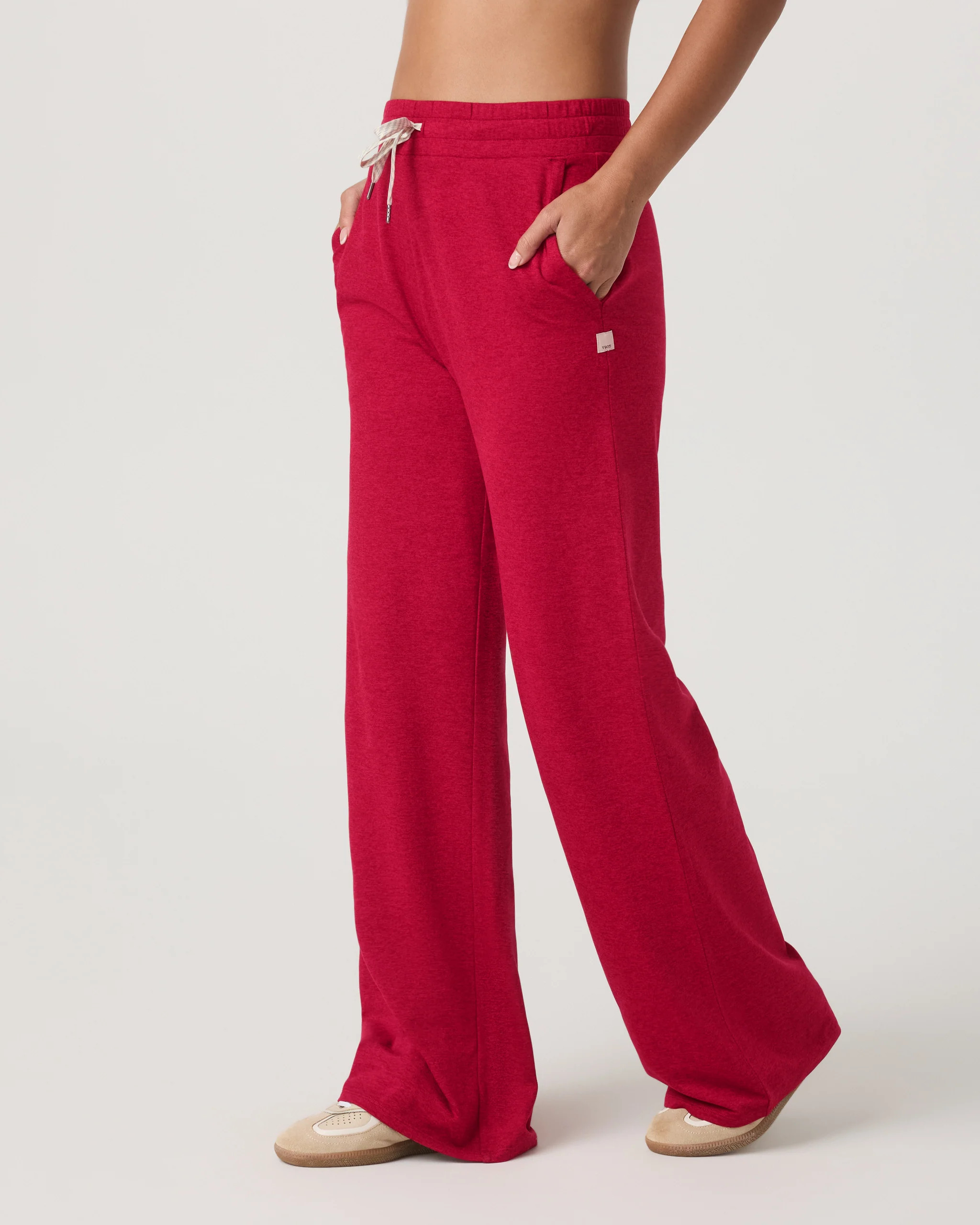 Halo Essential Wideleg Pant | Vuori Clothing (US & Canada)