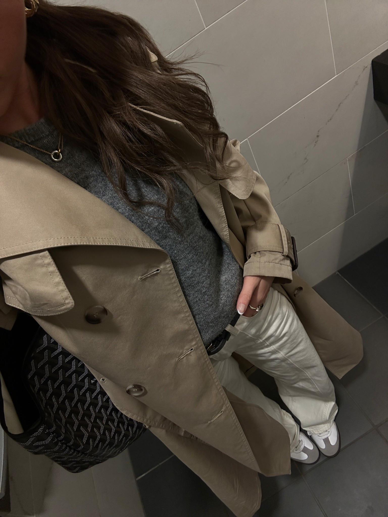 Wearing a size 2 in the jeans! 

#LTKWorkwear