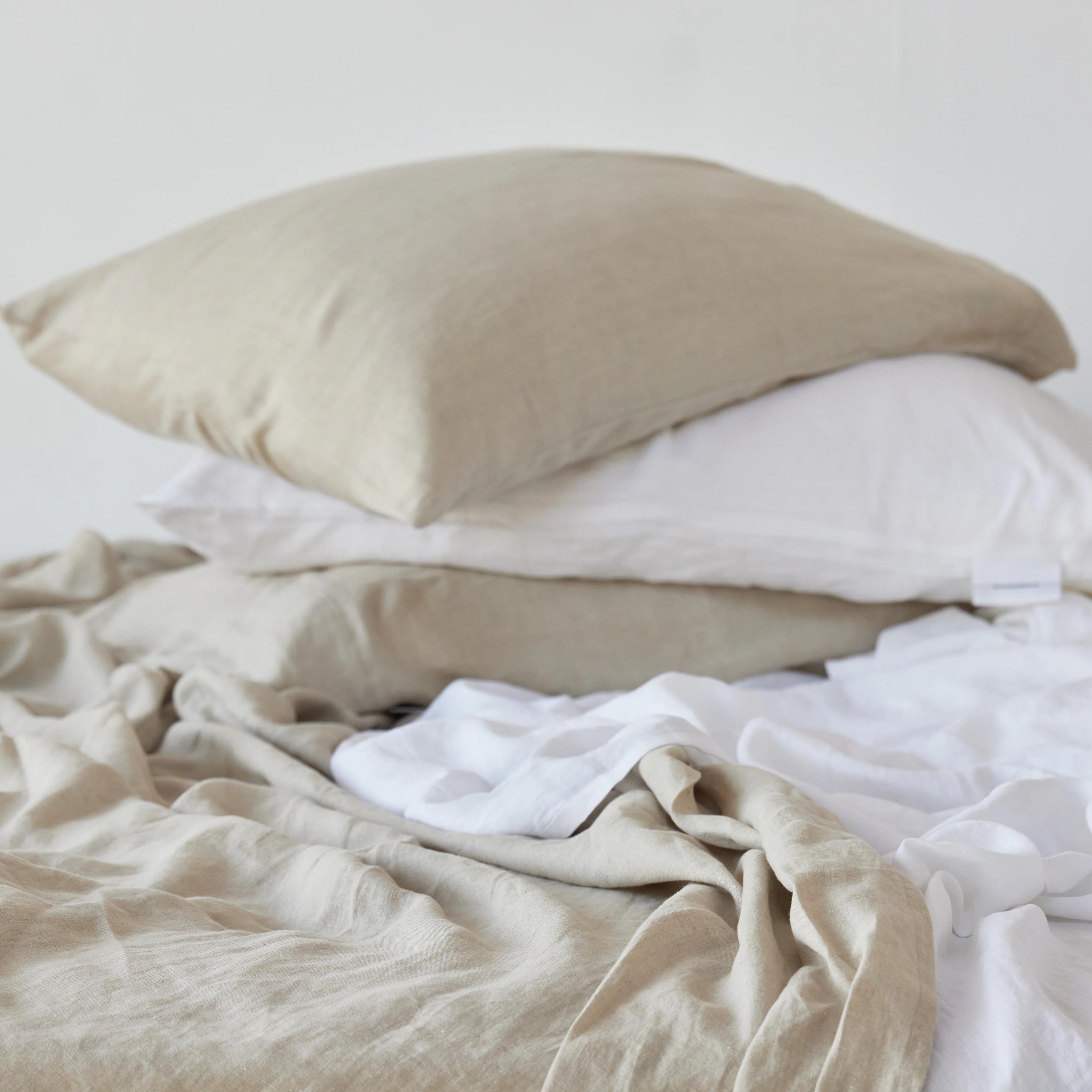 Organic Linen Sheets | Avocado Mattress