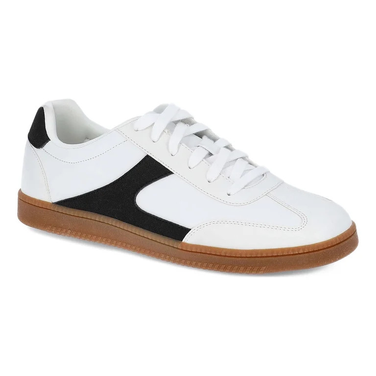 No Boundaries Women's Lace Up Sport Sneakers, Wide Width Available | Walmart (US)