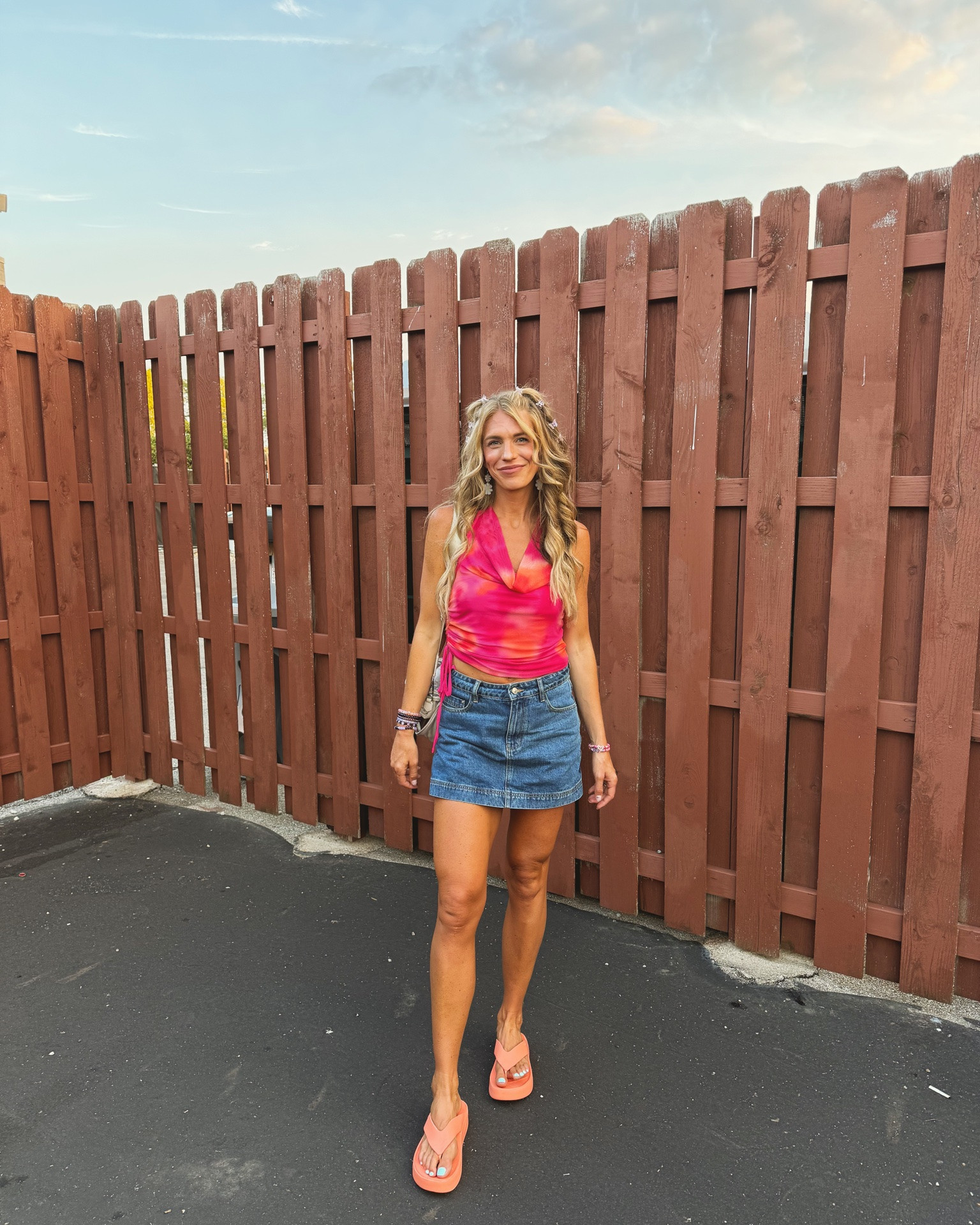Had the best time at the Hilary Duff concert last night! I absolutely loved my Y2K themed outfit. I’m wearing my usual size medium in the top and my usual size 6, and the skort. The fifth of this denim skirt is amazing and it has shorts underneath.

#LTKootd