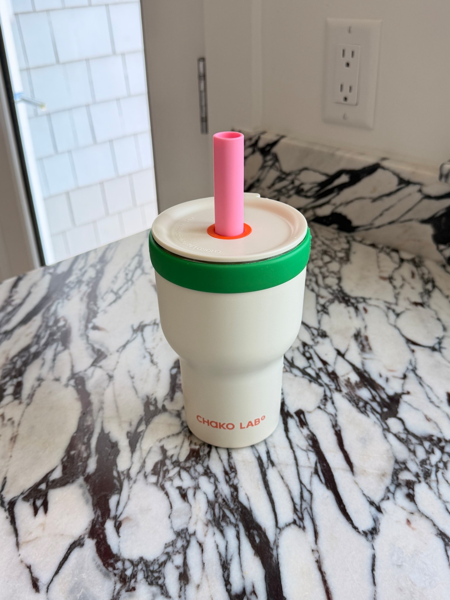 I found the perfect smoothie water bottle ✅ Bonus points for having a straw cap! 

 #LTKmomlife
#LTKhome
#LTKmorningroutine

#LTKdayinmylife #LTKmomlife #LTKMothersDay