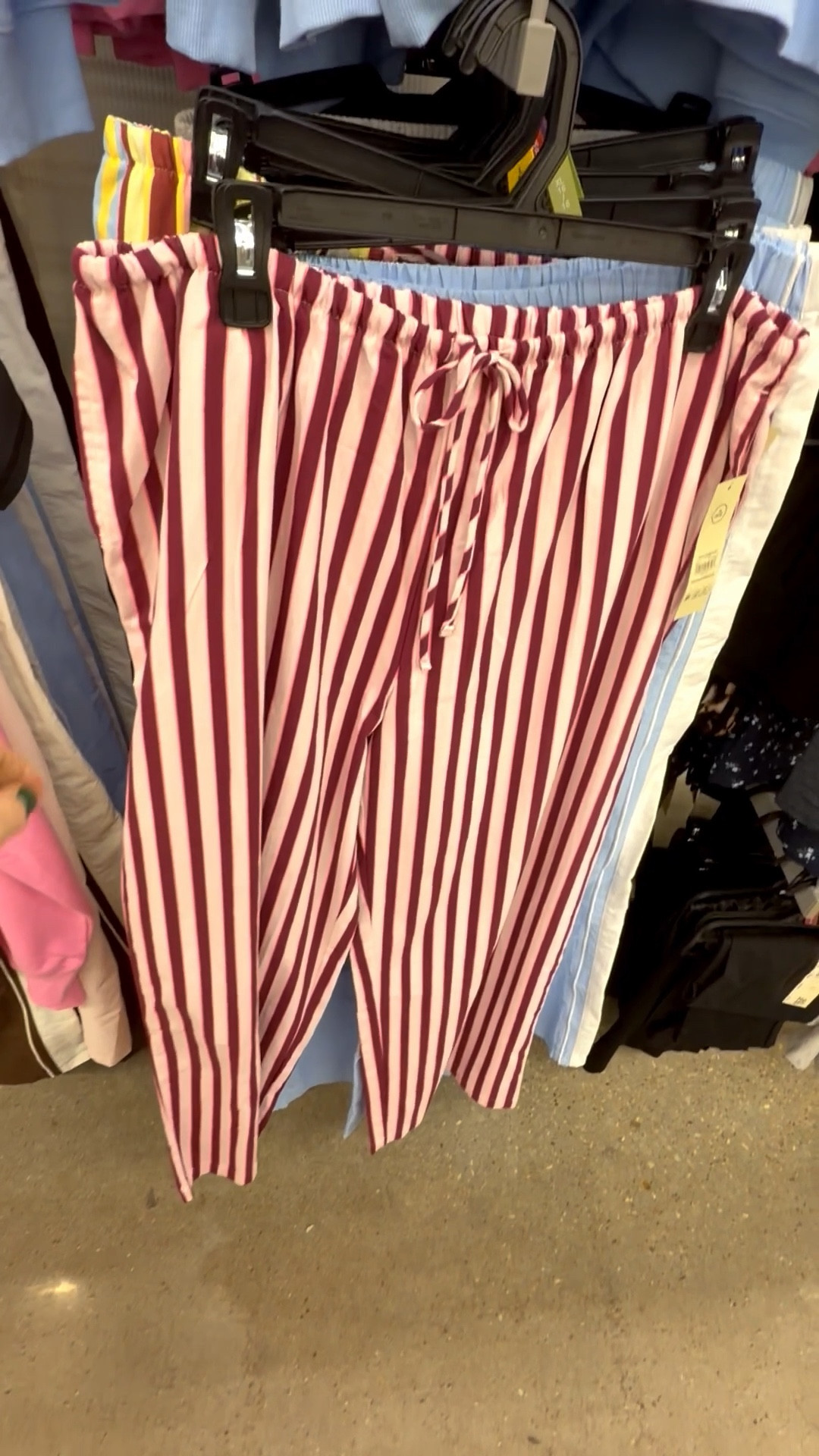 These viral striped boxer pants from Walmart are selling like crazy and I totally get why. They’re lightweight, comfy, and give that effortless relaxed look that’s everywhere right now. Perfect with a tank, tee, or oversized sweater for an easy everyday outfit.

If you’ve been seeing the boxer pant trend everywhere, this is the budget-friendly pair to grab before they’re gone.
Walmart Partner/AD
#WalmartFashion
#WalmartFinds
#LTKStyle
#BoxerPantsTrend
#AffordableFashion
#SpringStyle
#EverydayOutfit
#BudgetFriendlyFashion

#LTKootd #LTKgrwm #LTKSpringSale