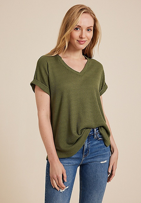 24/7 Waffle V Neck Roll Short Sleeve Tee | Maurices