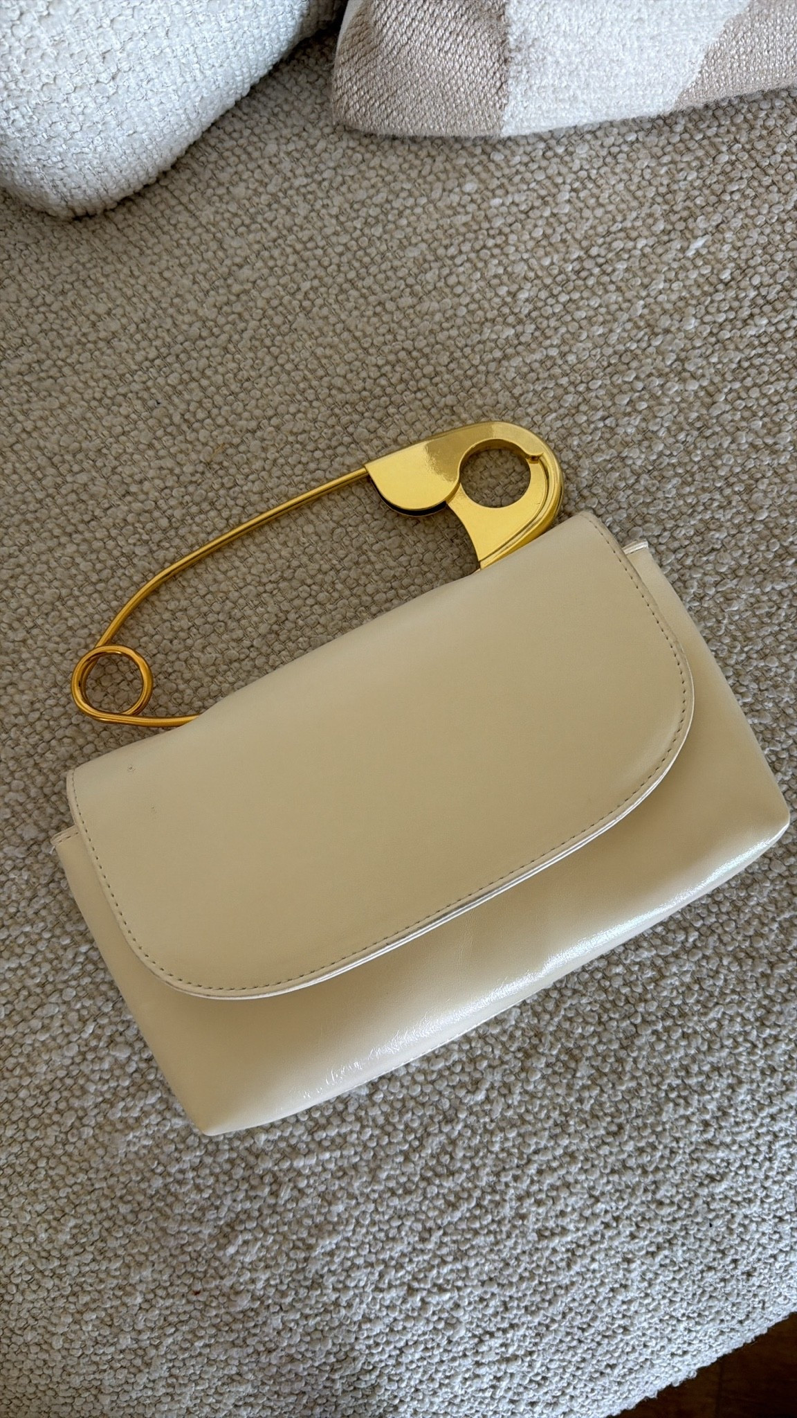 Chic clutch

#LTKootd #LTKgrwm