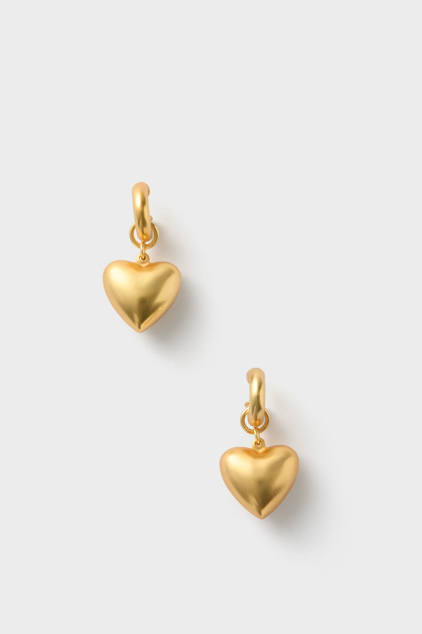 Gold Puffy Heart Earrings | Tuckernuck (US)