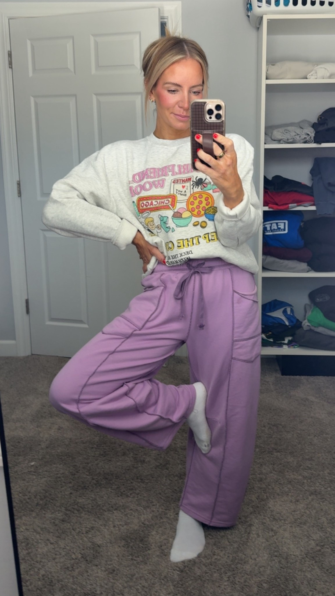 Sunday cozies!

Use code LOLAMARIE710 for 
A discount on my holiday crewneck

Sweatshirt: large 
Sweats: XS 

#LTKHoliday #LTKootd