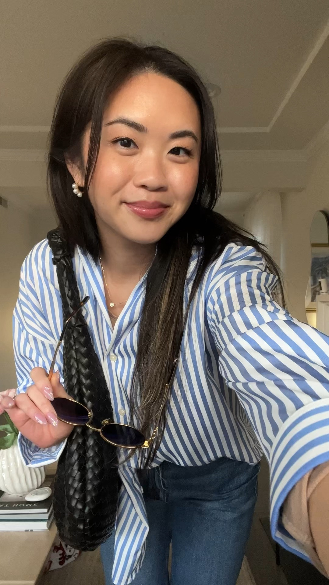 Styling blue striped shirt for spring! 🌼🌸🪻 #springoutfit #stripedblueshirt

#LTKVideo #LTKSeasonal