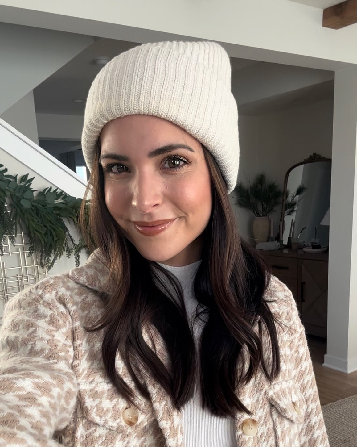 Beanie on sale! 

Lip liner “stripdown”


#LTKCyberweek #LTKsalealert #LTKSeasonal