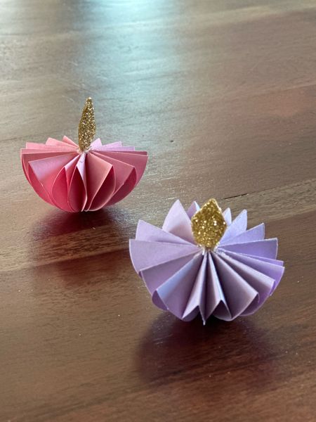 Create these paper diyas for your Diwali celebration !