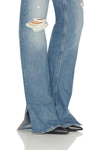 The Khloe Jeans in Indigo1017 | Revolve Clothing (Global)