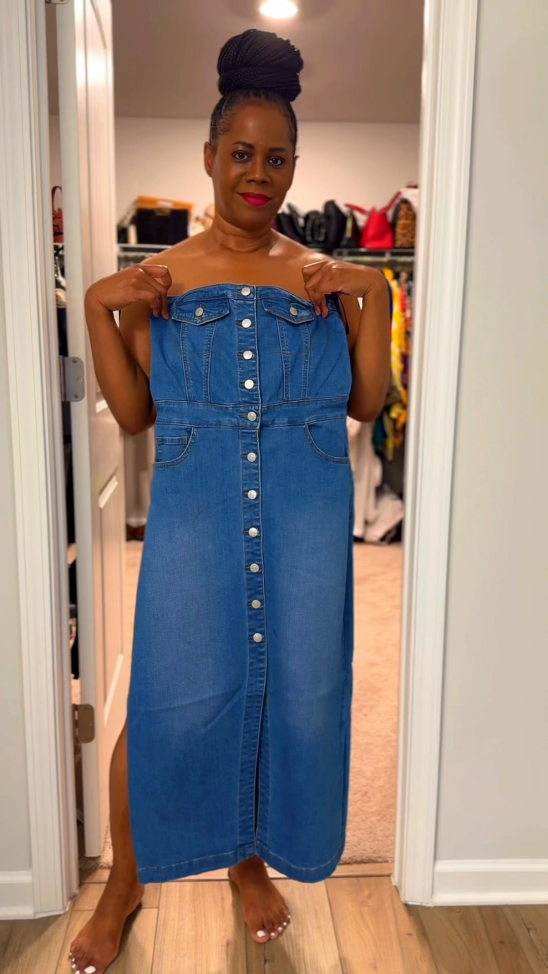 Denim never will gets old💙 what better way to wear with a sparkle of sliver🩶🤍

#LTKstyletip #LTKfindsunder50 #LTKSeasonal