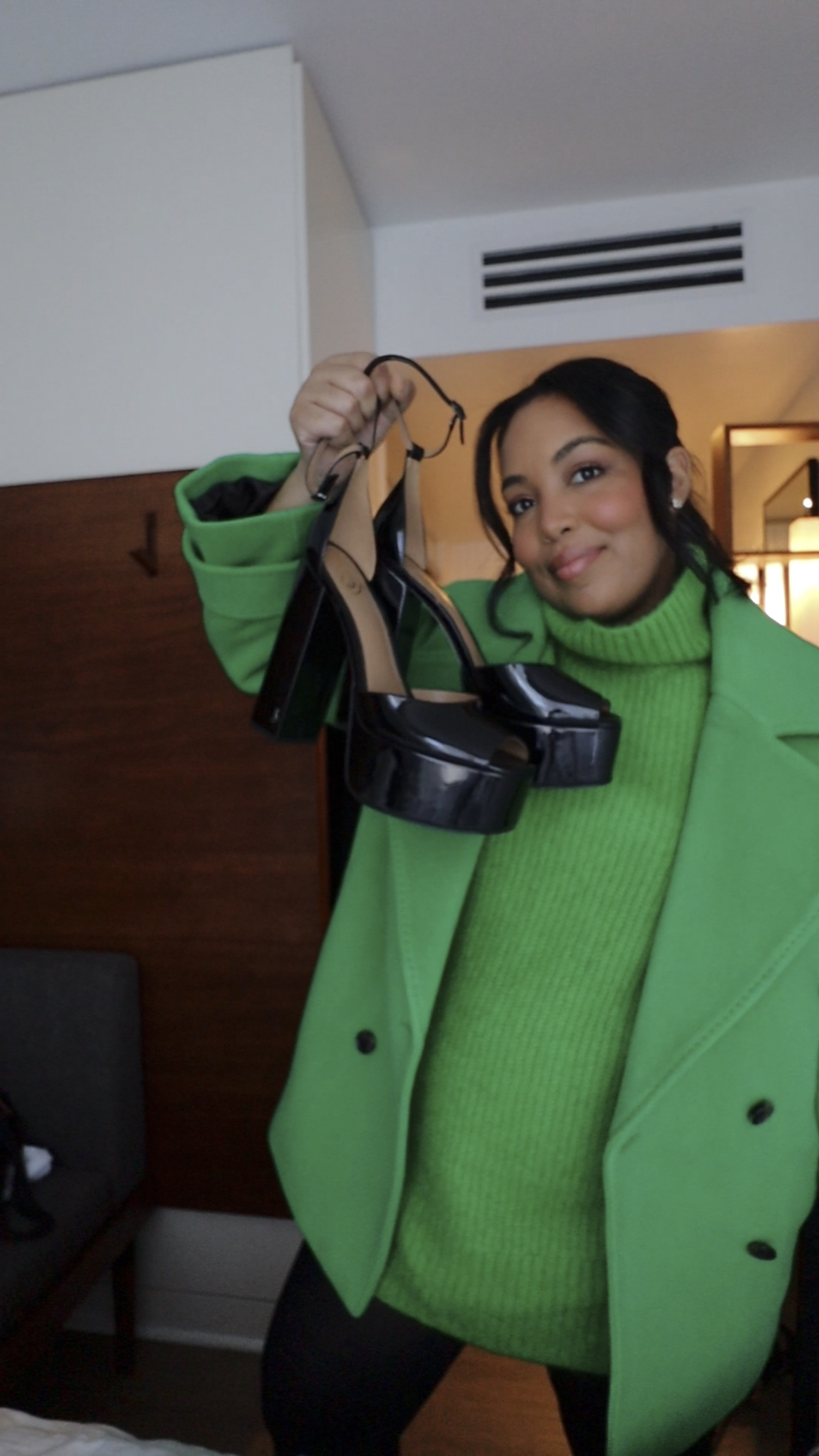 #GRWM for Kensington Grey Brunch at #nyfw. This shade of green is so beautiful! 💚🥹 

#LTKbump