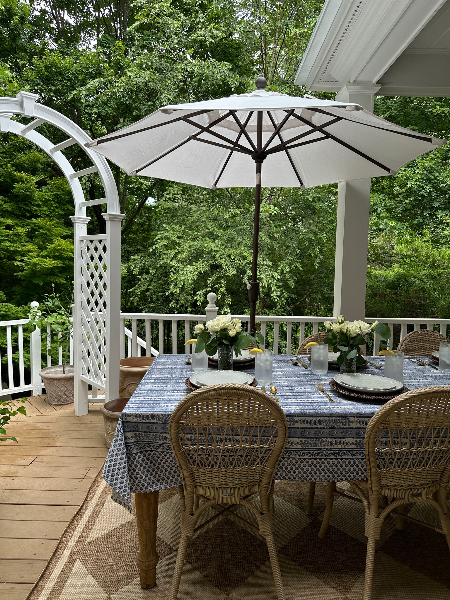 A closer look at our updated outdoor space. I wanted this space to feel timeless, relaxing, and classic and I finally found the perfect pieces @birchlane #BirchLanePartner #MyBirchLane