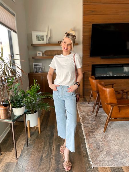 Keeping it classic and effortless with my go-to combo: jeans and a white tee. Sometimes simplicity speaks volumes. 💫 #CasualChic #SimpleStyle #EffortlessElegance



#LTKover40 #LTKfindsunder50 #LTKstyletip