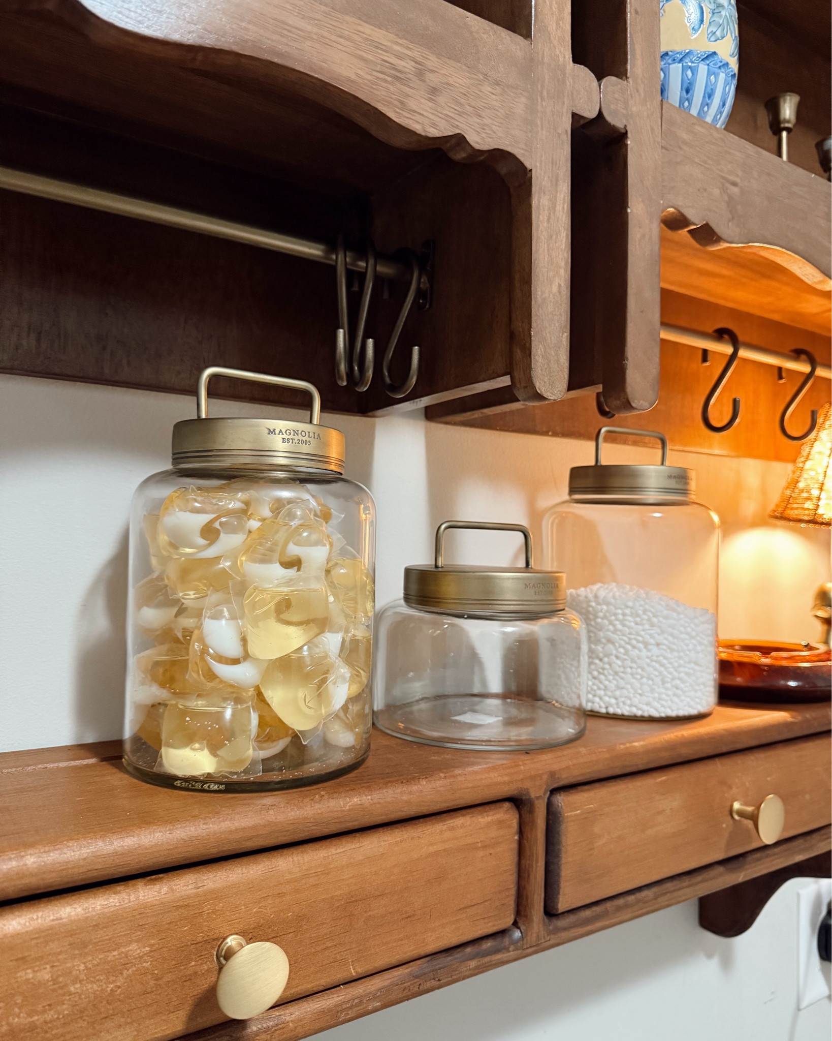 laundry room makeover 