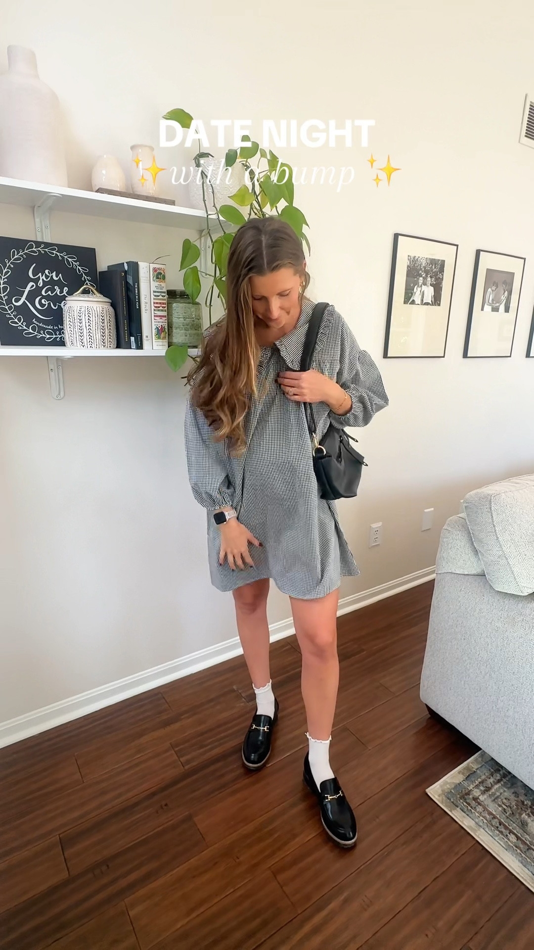 Wearing size medium to fit a bump! I would say it’s runs a little big and I could have done a small.

#LTKBump