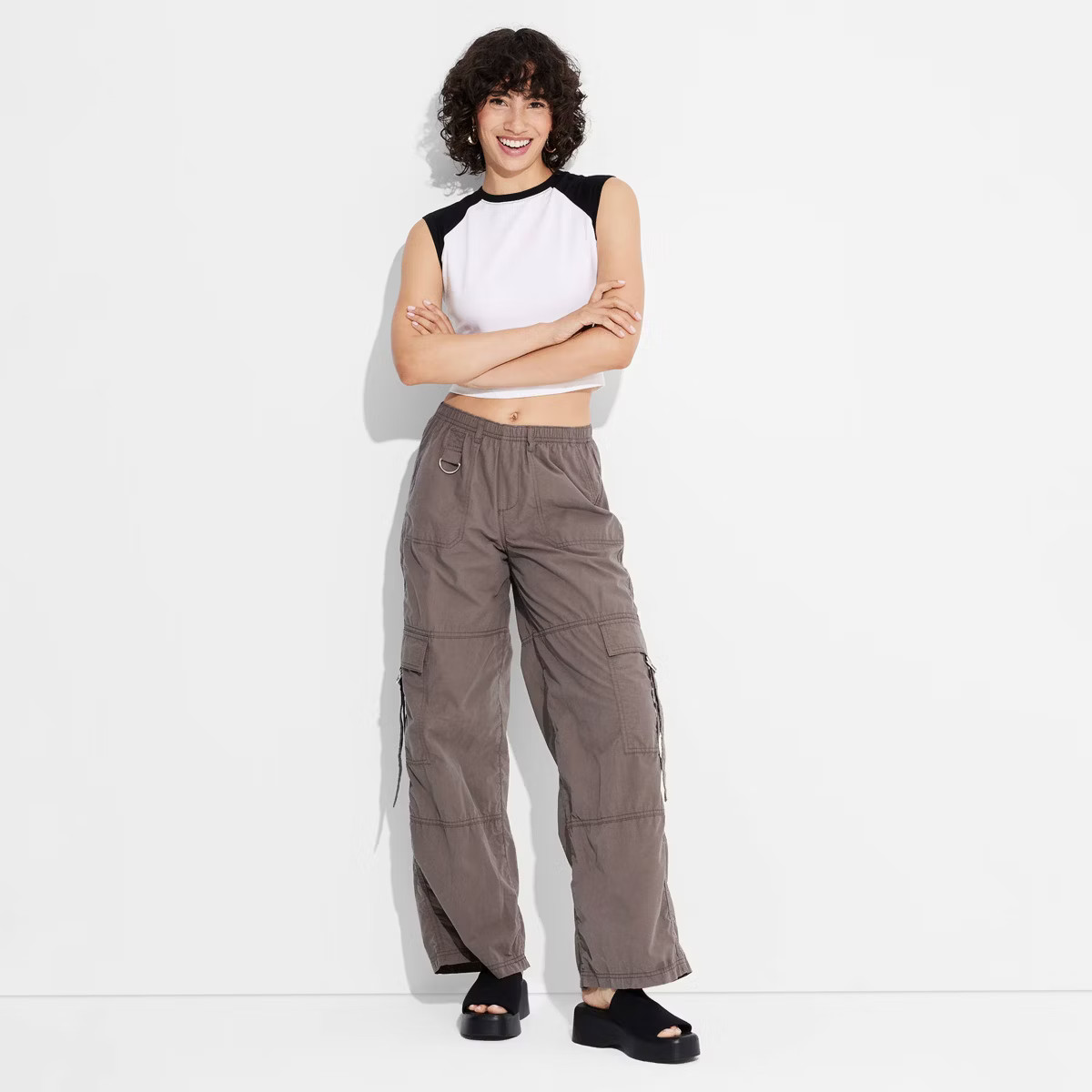 Women's Mid-Rise Wide Leg Cargo Pants - Wild Fable™ | Target