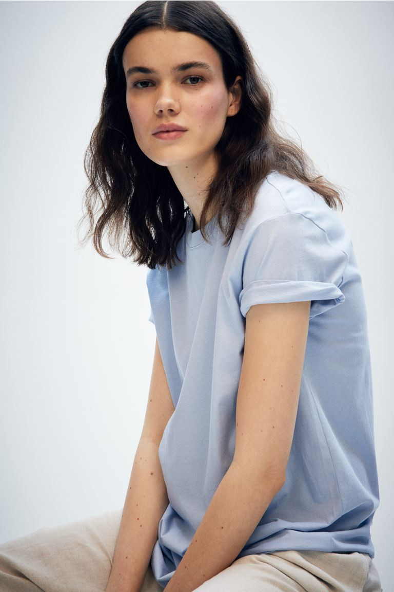 MAMA Cotton T-shirt - Round neck - Short sleeve - Light blue - Ladies | H&M GB | H&M (UK, MY, IN, SG, PH, TW, HK)