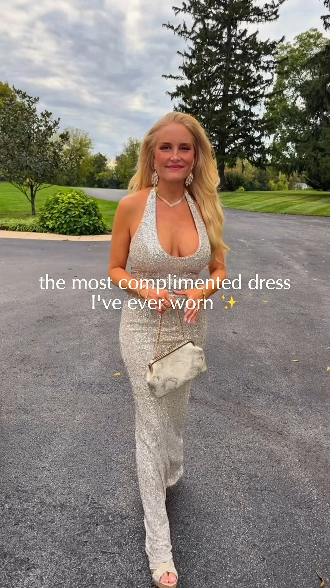 This dress is so good. I had people trying to buy it off of me. I've never received so many compliments in my life! It's sold out, but I found it new on Poshmark. I'm wearing a size small and the fit is perfection.

#LTKdayinmylife #LTKgrwm #LTKootd