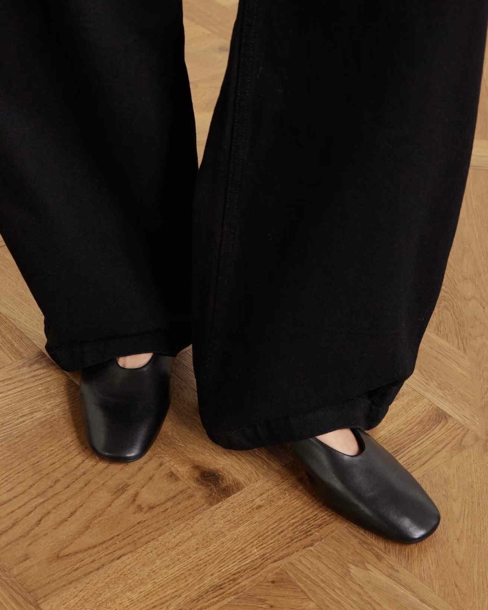 High vamp flats are trending