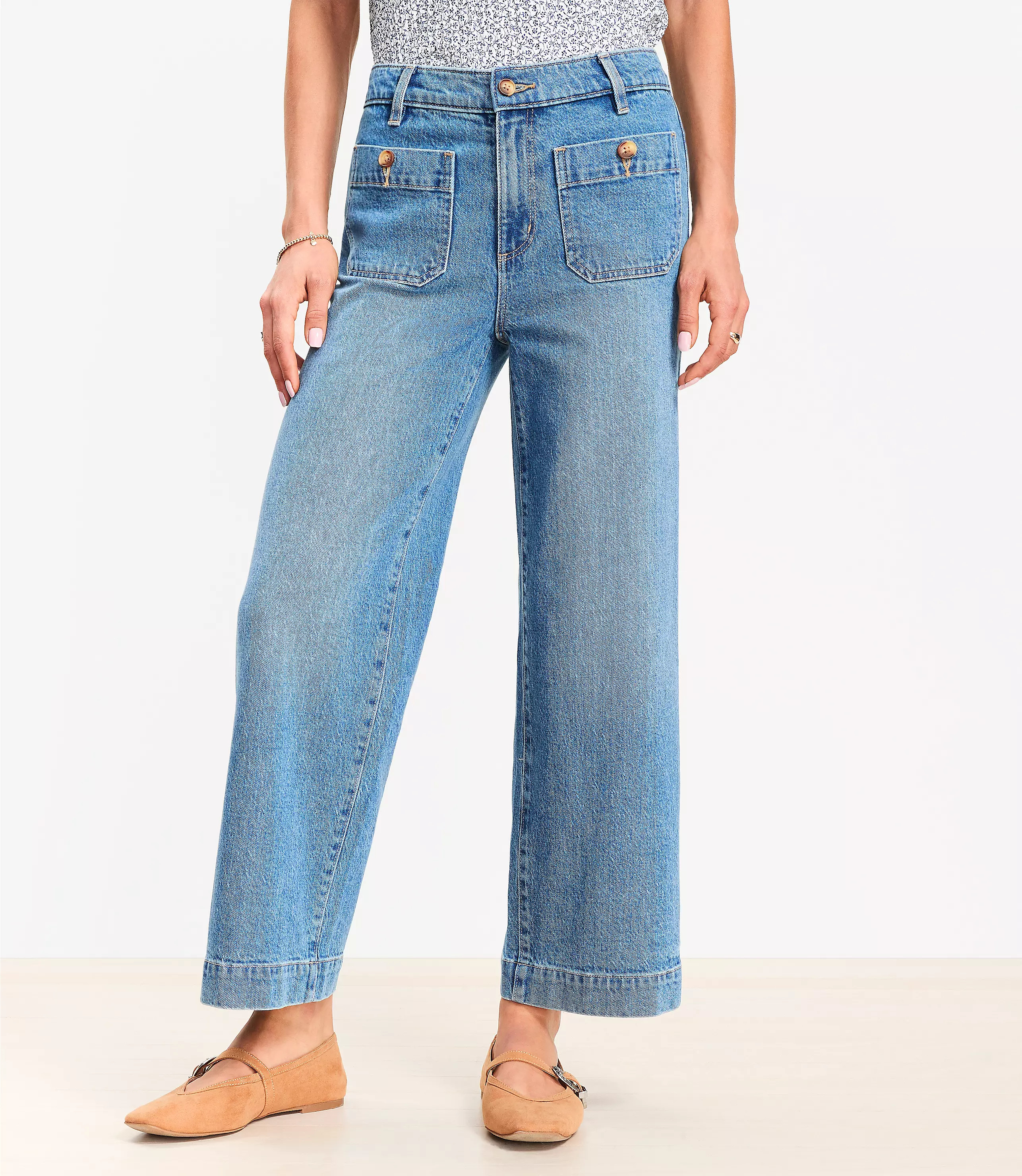 Curvy Palmer Wide Leg Crop Jeans in Mid Vintage Wash | LOFT