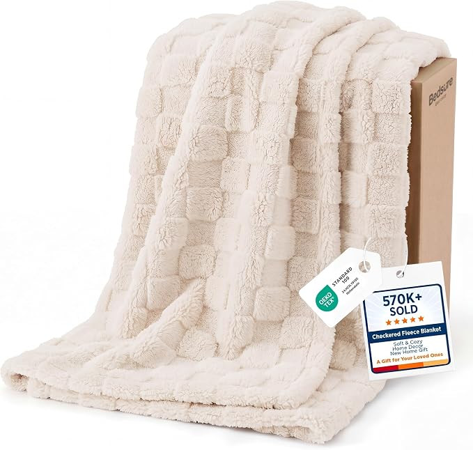 Bedsure GentleSoft Cream Throw Blanket for Couch - Checkered Fleece Blankets Gifts for Kids Girls... | Amazon (US)