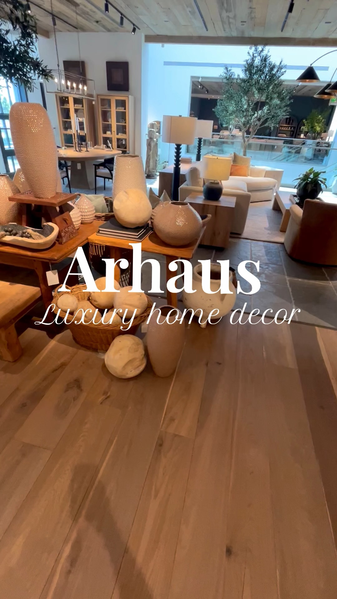 Luxury homes always layer in small details like pillows and textiles on shelves. It softens hard surfaces and makes built-ins feel styled instead of staged.

I love using Arhaus pillows and textiles to add warmth, texture, and depth to shelves, consoles, and bookcases. They bring that relaxed luxury look designers use when finishing a space.

Tap to shop my favorite Arhaus decor pieces on LTK.

#amandaandcodesign  #luxuryhomedecor 

#LTKHome #LTKselfcare #LTKdayinmylife
