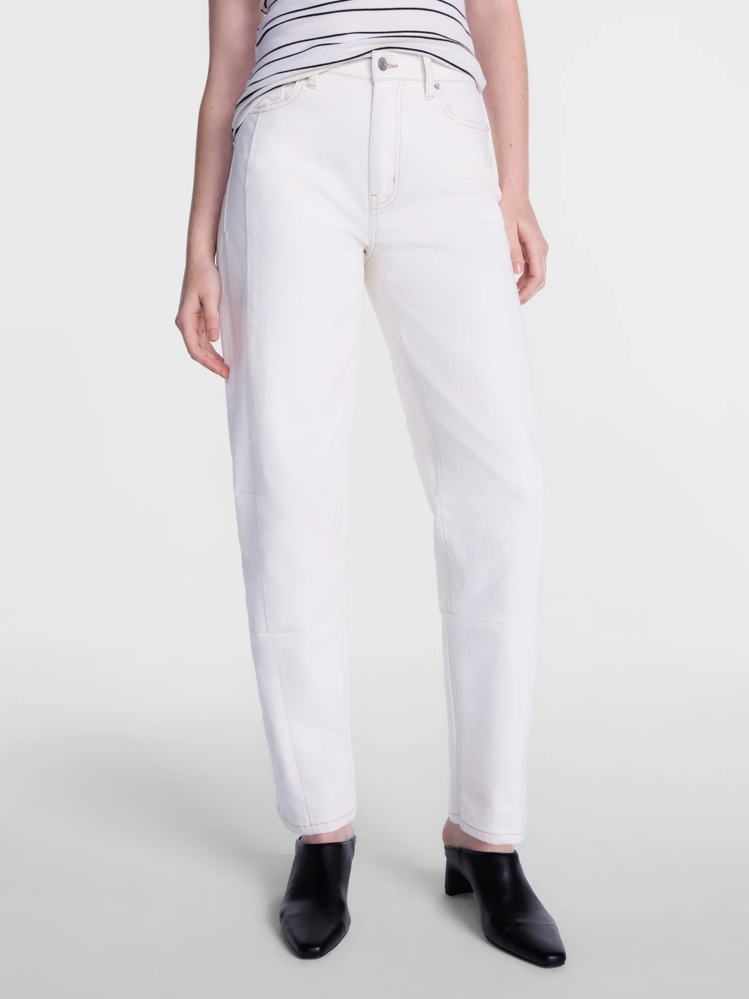 Scenario Women's and Women's Plus High Rise Barrel Jeans, 28" Inseam, Sizes 0-28W | Walmart (US)
