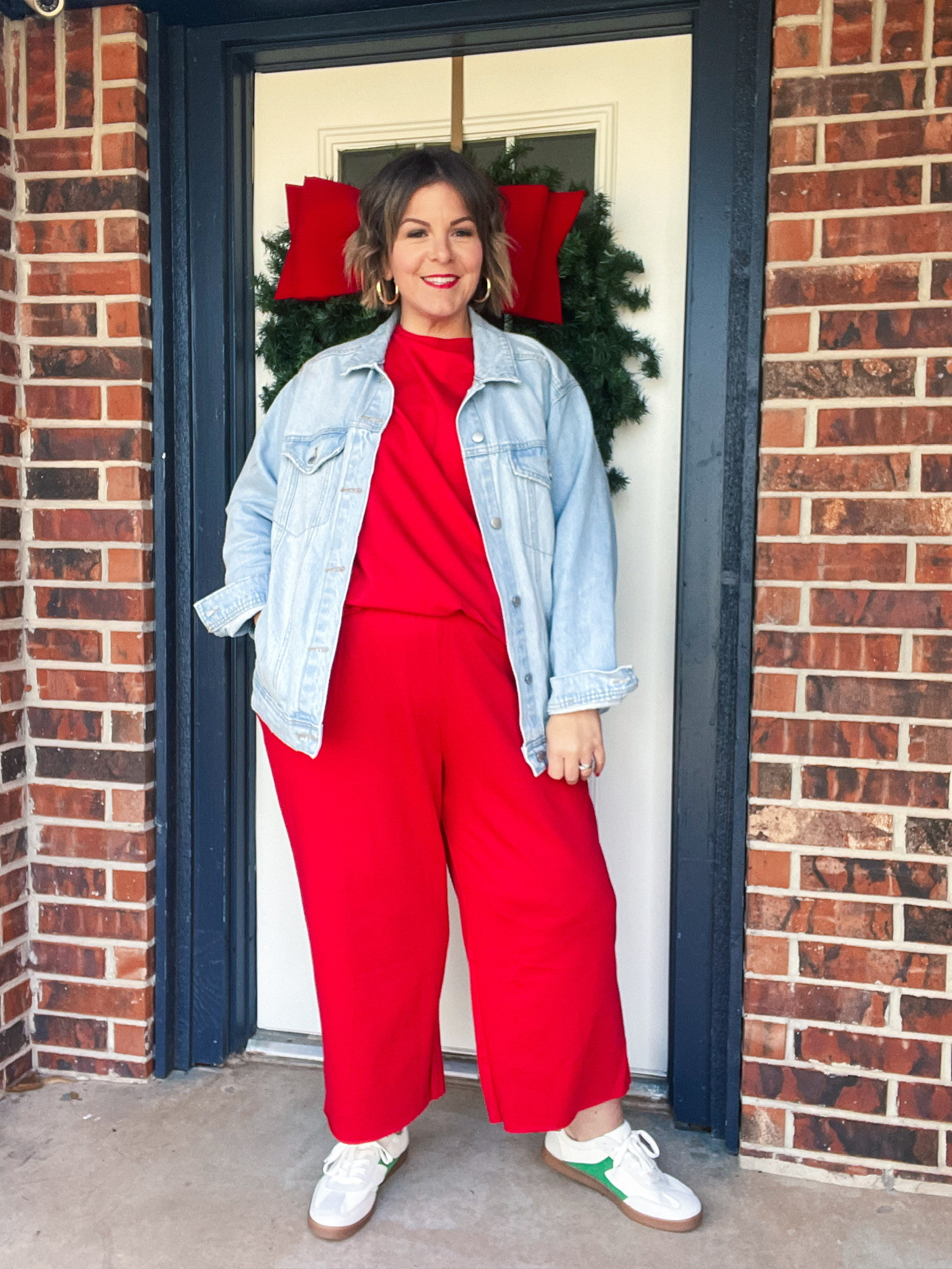 I love this Amazon set! Super cute with this light wash denim jacket!

#LTKSeasonal #LTKPlusSize #LTKStyleTip