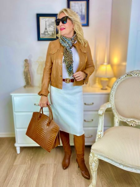 A stylish look can be instant if you follow the right tips!! 
Stylish woman, 50 and Fabulous, 

#LTKstyletip #LTKSeasonal