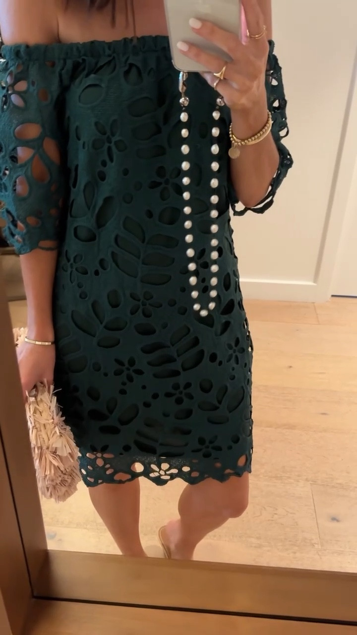 This dress can be easily dressed up or down. I’m just shy of 5-7” wearing the size small #stylinbyaylin #aylin #dress #amazon #dresss

#LTKSeasonal #LTKOver40 #LTKTravel