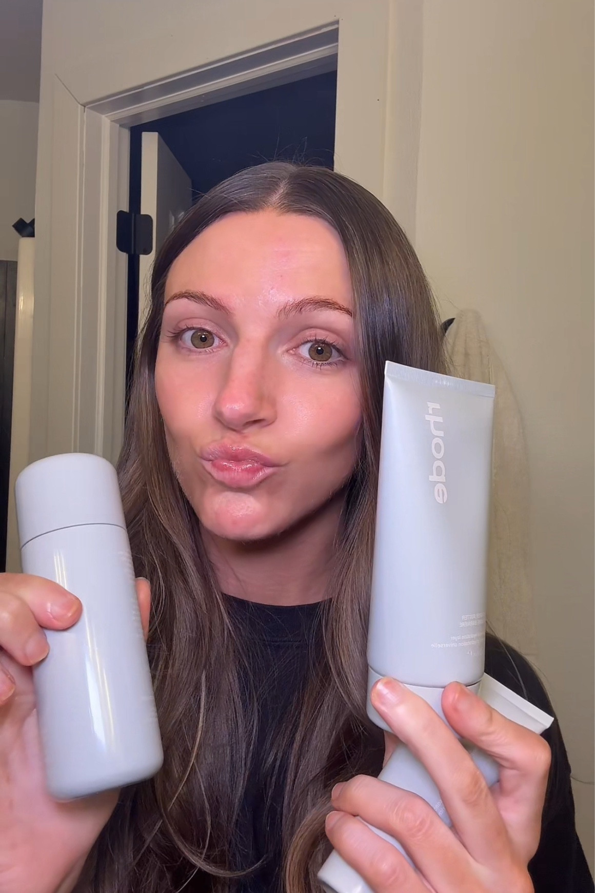 Happy New Year!! Reviewing 3 Rhode movies products oday!! If you have tried any of these, let me know your thoughts!!

#skincare #hydration #barrierrepair