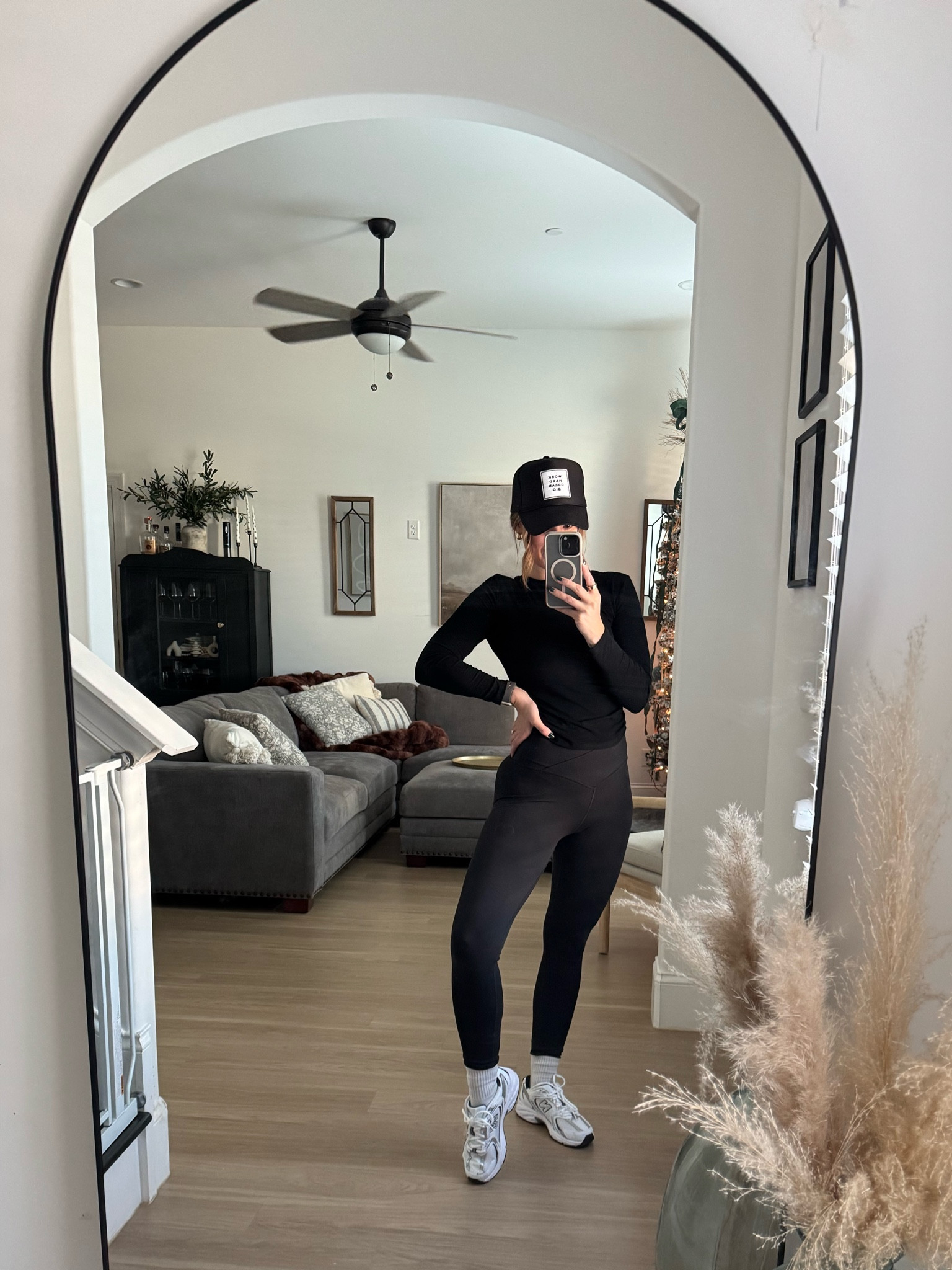 Newly obsessed with my new selfie mirror  

#LTKHome #LTKU #LTKBeauty