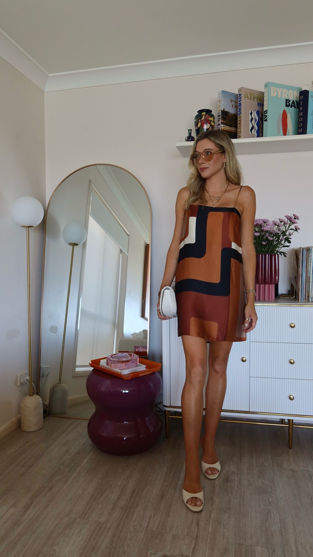 This dress is perfect for my back-to-back events this week, it’s versatile and comfortable. 

I’m wearing a size 10, found this at Net-a-Porter
Mules size 41 Staud
Jeans size 27 Agolde
Sunnies Bottega Veneta
Bag Polo by Ralph Lauren#LTKaustralia #LTKstyletip

#LTKSeasonal