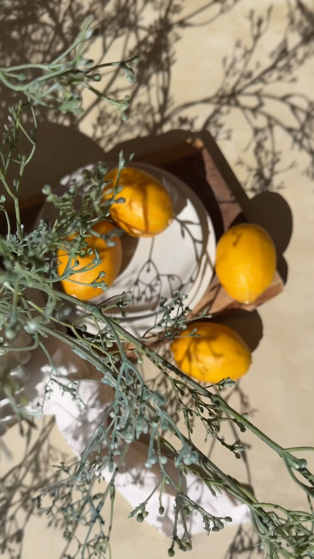 I’m never leaving! More shots from my newly almost finished DIY outdoor kitchen. Linking my most asked about items. 

Kitchen island, wood paneling, woven pendant lights, woven chandeliers, rattan pendant lights, kitchen decor, outdoor fireplace

#LTKHome #LTKSeasonal