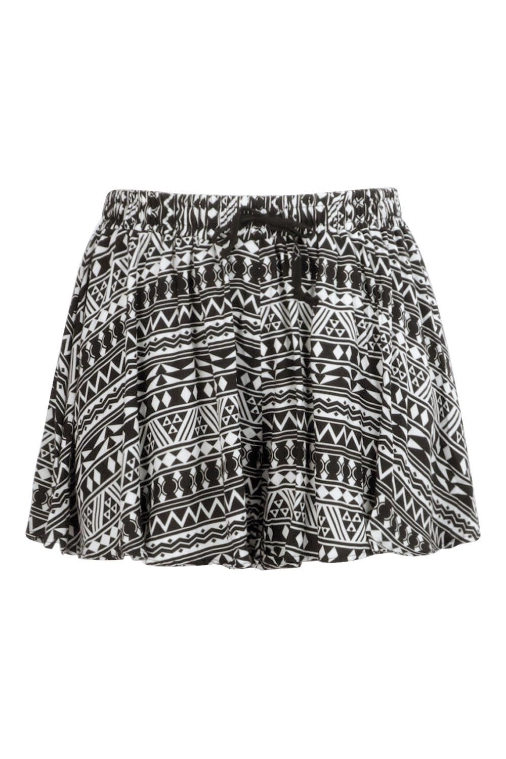 Plus Woven Printed Shorts | Boohoo.com (UK & IE)