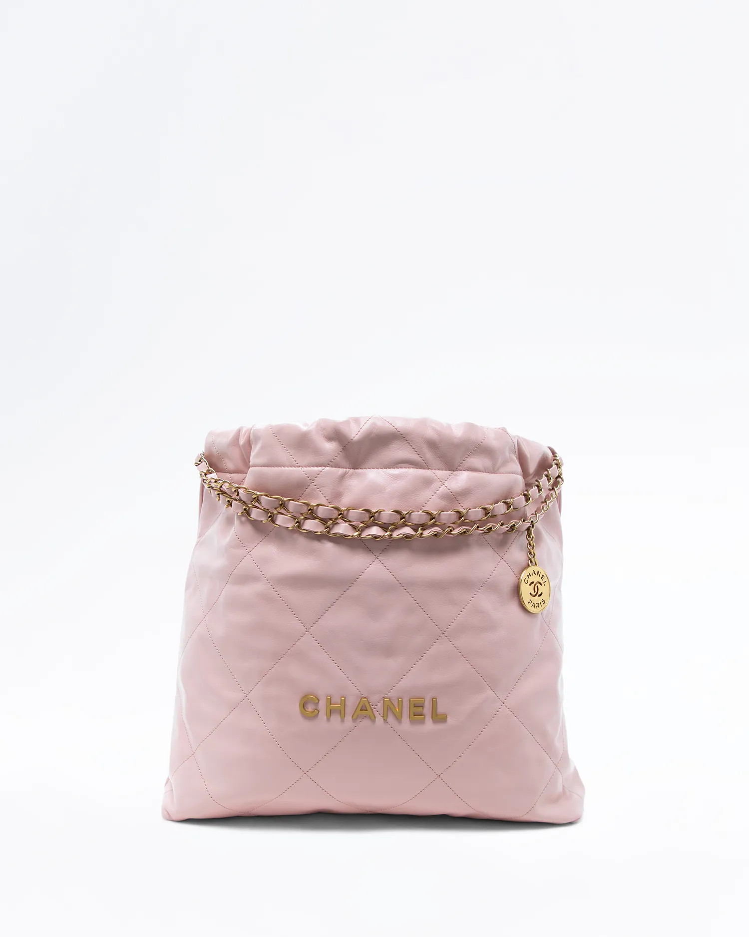 Chanel 22 Handbag | Vivrelle