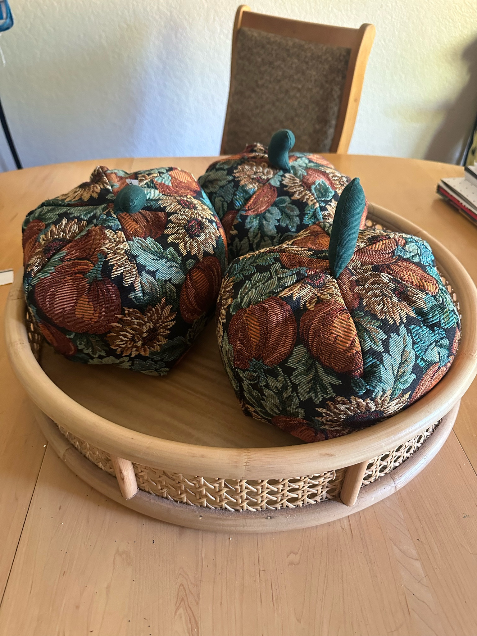 Fall home decor inspo

#LTKSeasonal #LTKHalloween #LTKhome